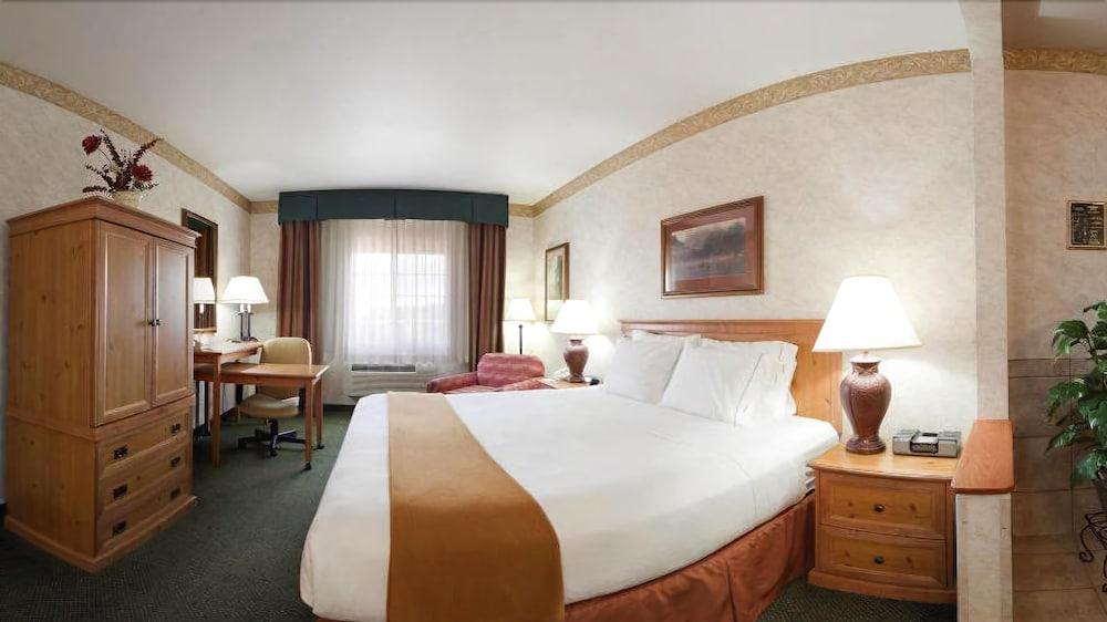 Holiday Inn Express Hotel & Suites Raton By Ihg Exteriér fotografie